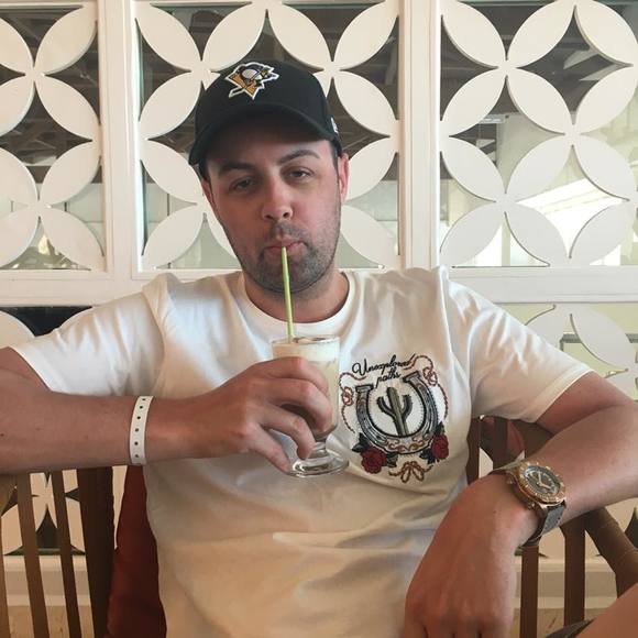 Meet your Posher, Brian - Picture 1 of 1